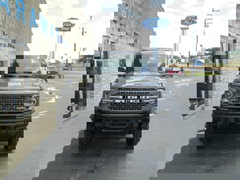New 2025 Ford Bronco Badlands image 10