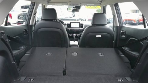 Certified 2022 Hyundai Venue Limited w/ Cargo Package image 23