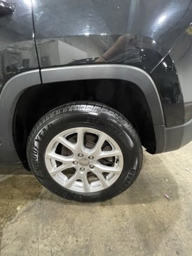 Used 2016 Jeep Cherokee Latitude image 9