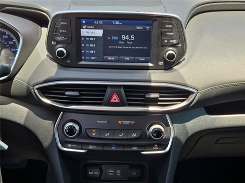 Used 2019 Hyundai Santa Fe SE image 20