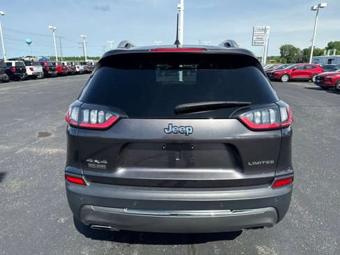 Used 2020 Jeep Cherokee Limited image 4