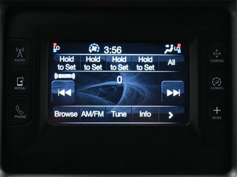 Used 2015 Dodge Challenger SXT image 23
