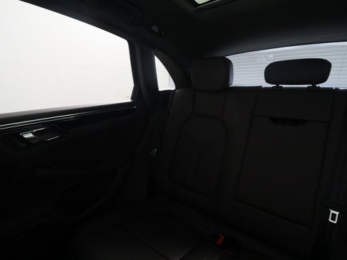 New 2025 Porsche Macan image 15