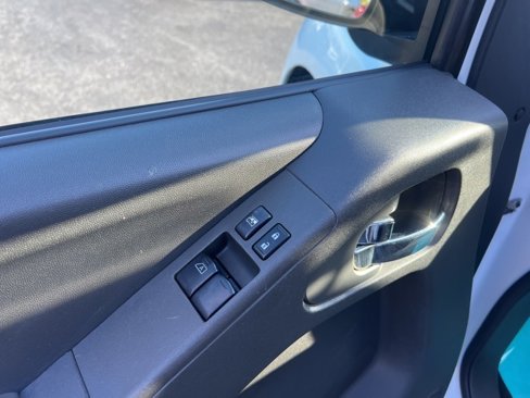 Used 2018 Nissan Frontier SV w/ Value Truck Package image 18