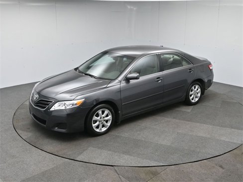 Used 2011 Toyota Camry image 28