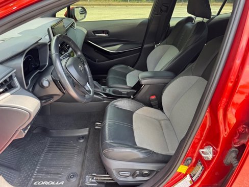 Used 2020 Toyota Corolla XSE image 10