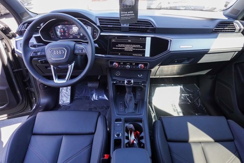 New 2025 Audi Q3 2.0T Premium image 25