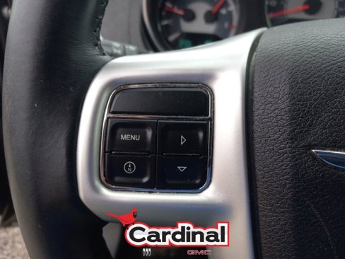 Used 2011 Chrysler 200 Touring image 22