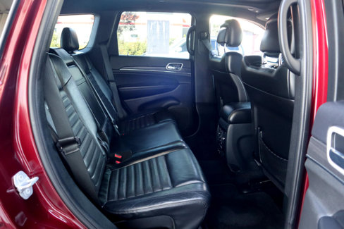 Used 2018 Jeep Grand Cherokee Limited image 47