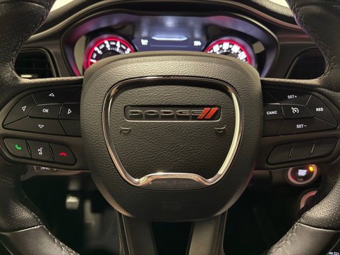 Used 2021 Dodge Challenger SXT w/ Blacktop Package image 18