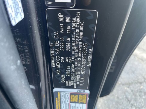 Used 2024 Kia Forte LXS image 24