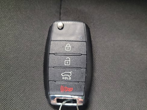 Used 2016 Kia Soul image 32