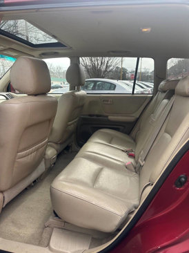 Used 2004 Toyota Highlander Limited image 11