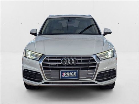 Used 2019 Audi Q5 2.0T Premium w/ Convenience Package image 2
