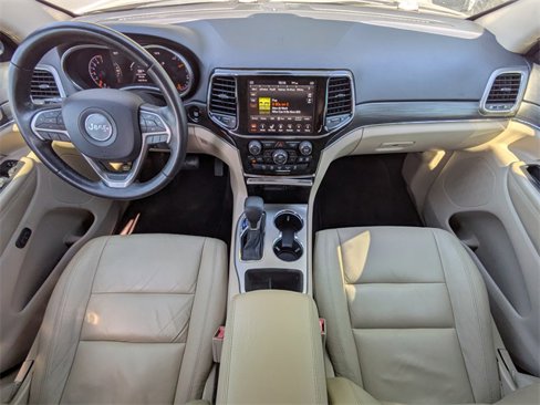 Used 2019 Jeep Grand Cherokee Limited image 16
