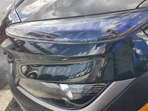Certified 2022 Hyundai Kona SEL w/ Convenience Package image 10