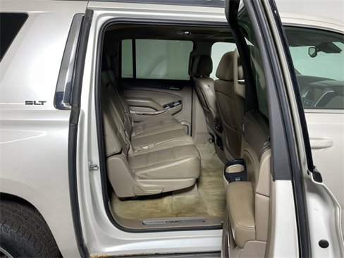 Used 2015 GMC Yukon XL SLT w/ Open Road Package image 35