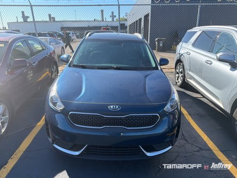Used 2019 Kia Niro LX image 2