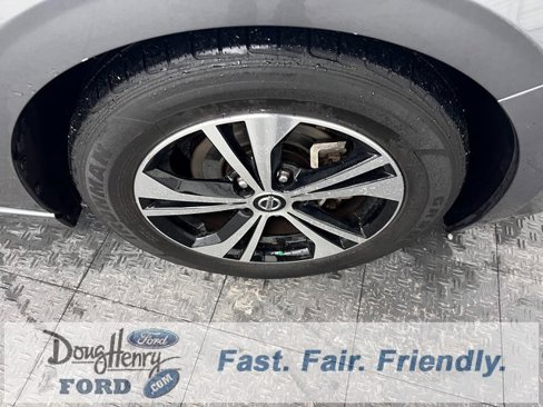 Used 2023 Nissan Sentra SV image 16