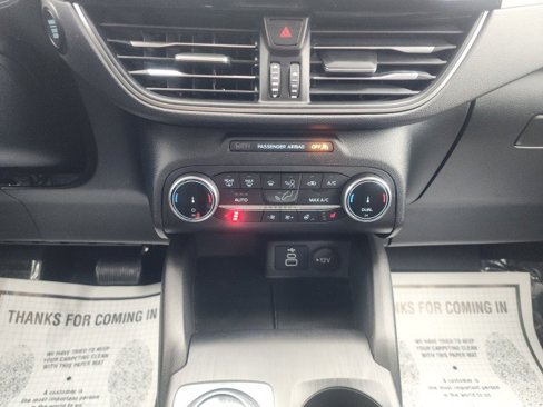 New 2025 Ford Escape Active w/ Cold Weather Package image 12