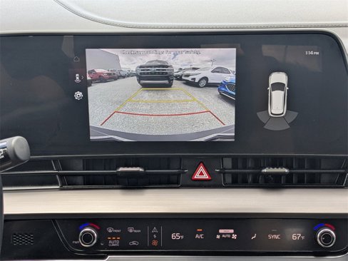 Used 2025 Kia Sportage EX image 30