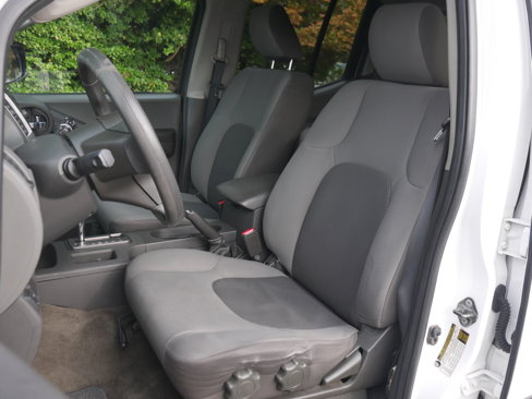 Used 2012 Nissan Xterra S image 25