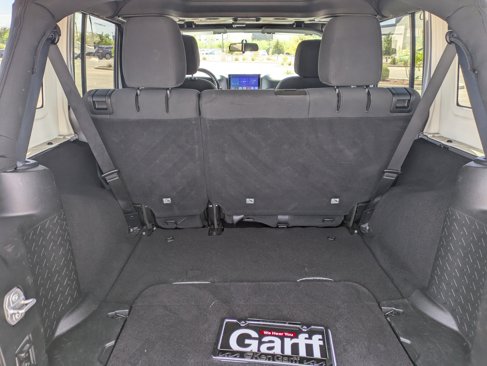 Used 2018 Jeep Wrangler Unlimited Sport w/ Connectivity Group image 10