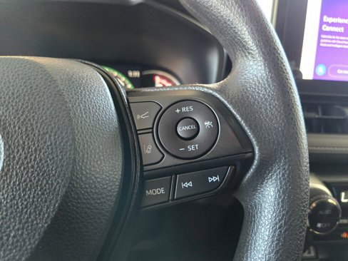 Used 2023 Toyota RAV4 XLE w/ Convenience Package image 18
