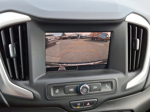 Certified 2022 GMC Terrain SLE image 17