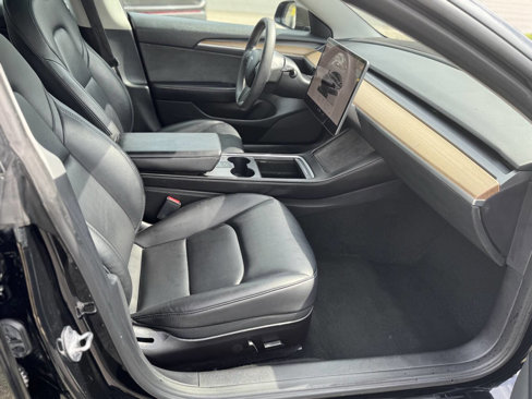 Used 2022 Tesla Model 3 Standard Range image 18