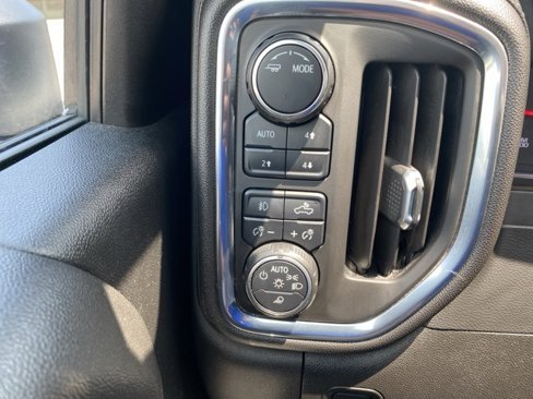 Used 2021 Chevrolet Silverado 2500 LTZ w/ LTZ Plus Package image 17