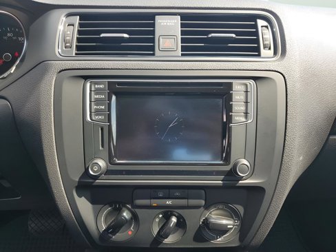 Used 2016 Volkswagen Jetta S image 35