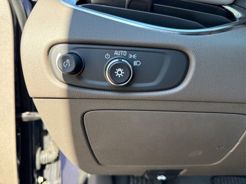 Used 2019 Chevrolet Malibu LT w/ Leather Package image 26
