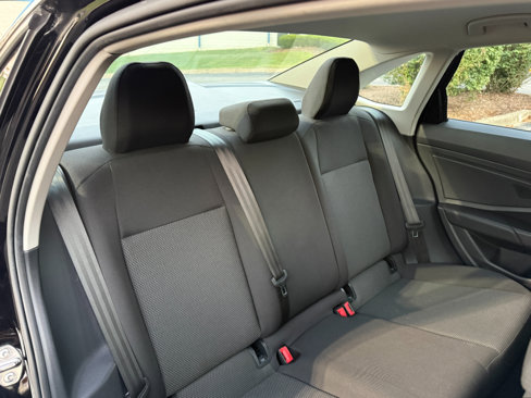 Used 2019 Volkswagen Jetta S w/ Driver Assistance Package image 17