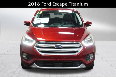 Used 2018 Ford Escape Titanium w/ Ford Safe & Smart Package image 10