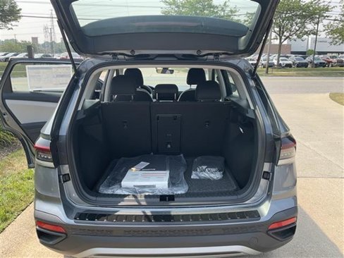 New 2025 Volkswagen Taos S image 9