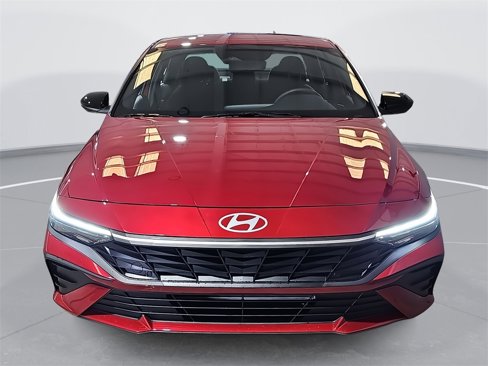 New 2025 Hyundai Elantra Sport image 8