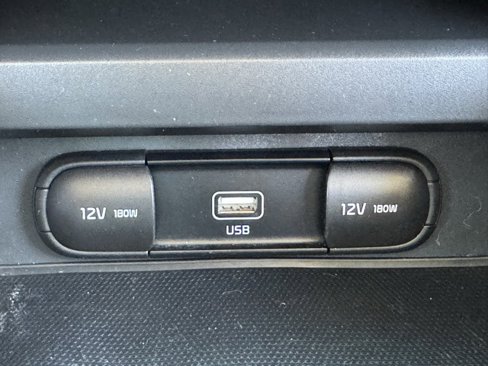 Used 2020 Kia Soul LX image 27