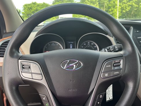 Used 2015 Hyundai Santa Fe Sport image 16