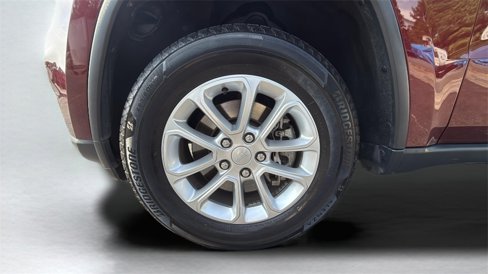 Used 2022 Jeep Grand Cherokee Laredo X image 20