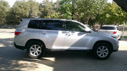 Used 2012 Toyota Highlander FWD image 4