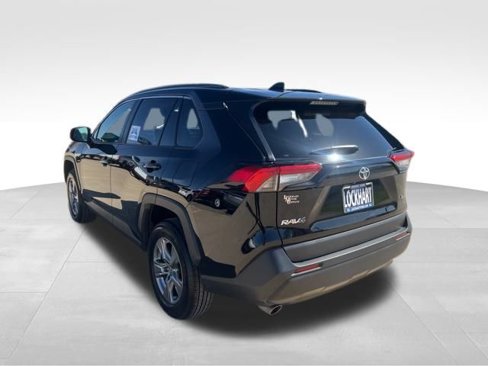 Used 2024 Toyota RAV4 XLE image 5