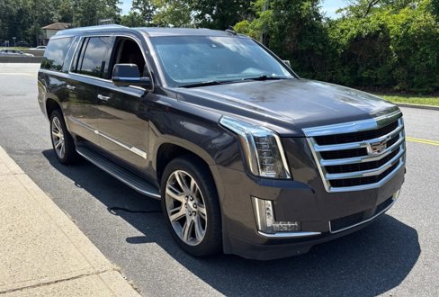 Used 2015 Cadillac Escalade ESV Premium image 1