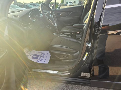 Used 2021 Buick Encore Preferred image 7