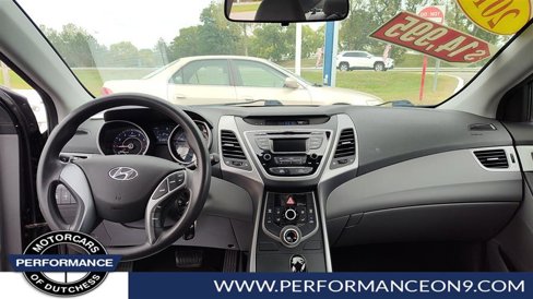 Used 2016 Hyundai Elantra SE image 14
