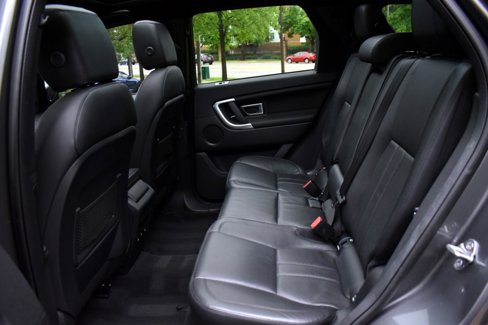 Used 2017 Land Rover Discovery Sport HSE image 37