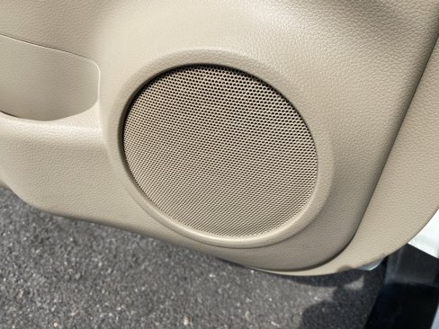 Used 2019 Nissan Rogue SL w/ Premium Package image 29