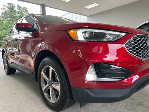 Used 2024 Ford Edge SEL w/ Convenience Package image 7