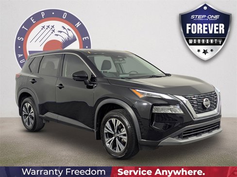 Used 2021 Nissan Rogue SV image 1