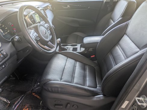 Used 2017 Kia Sorento SX image 14